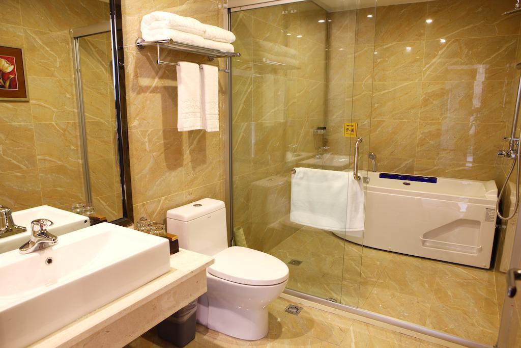 Mingcheng Times Hotel Chengdu Room photo